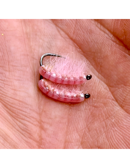 Translucent PINK Scud [ DOHIKU Hook N°16 BARBLESS ]