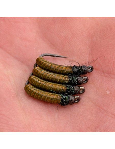 NZ Caddis  [ Hameçon N°8 NASH FANG X AVEC ARDILLON ]